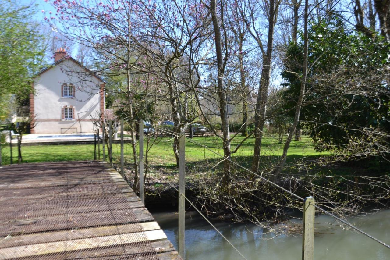 Le Moulin Et L'Olivier Three Bedroom Suite Chambon-sur-Cisse Εξωτερικό φωτογραφία